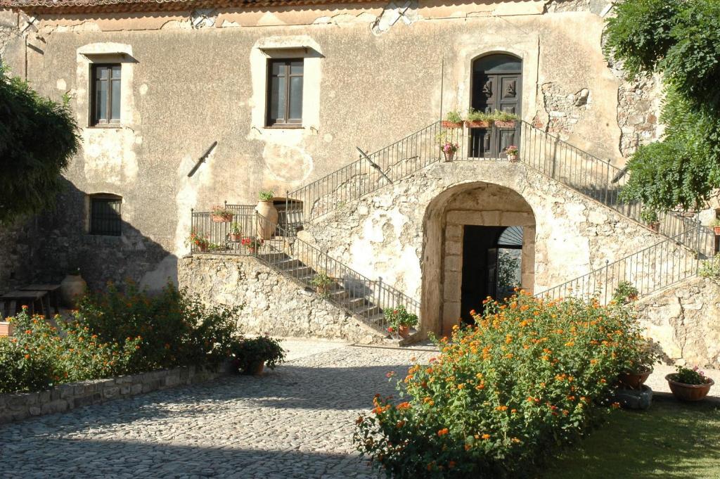 Il Vecchio Frantoio Villa Scillato  Екстериор снимка