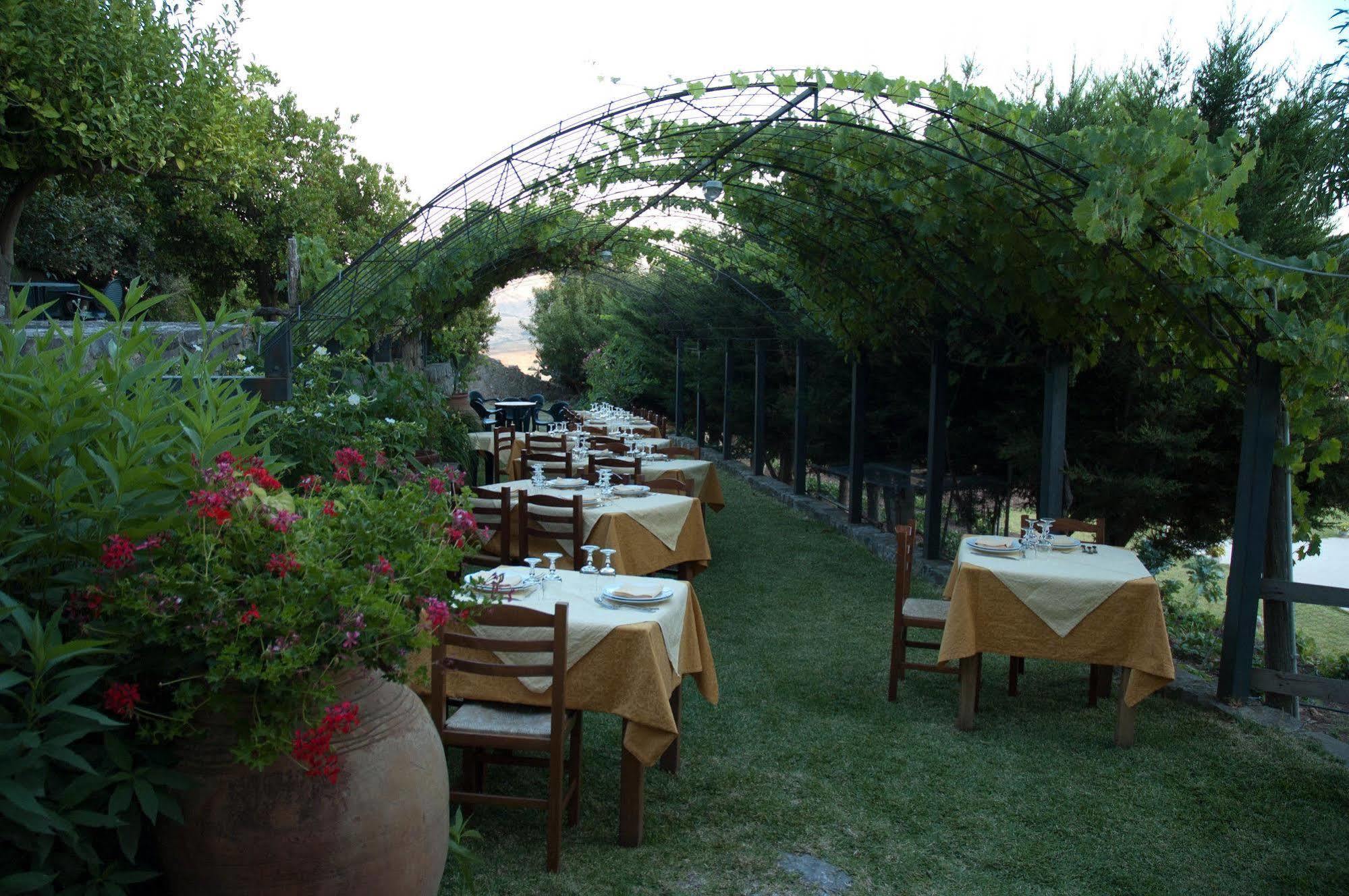 Il Vecchio Frantoio Villa Scillato  Екстериор снимка