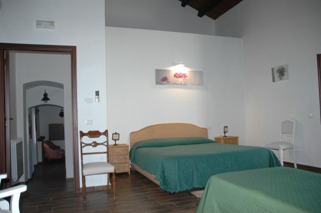 Il Vecchio Frantoio Villa Scillato  Екстериор снимка